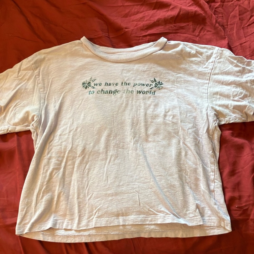 American Eagle Lavendar CHANGE THE WORLD. Cropped T